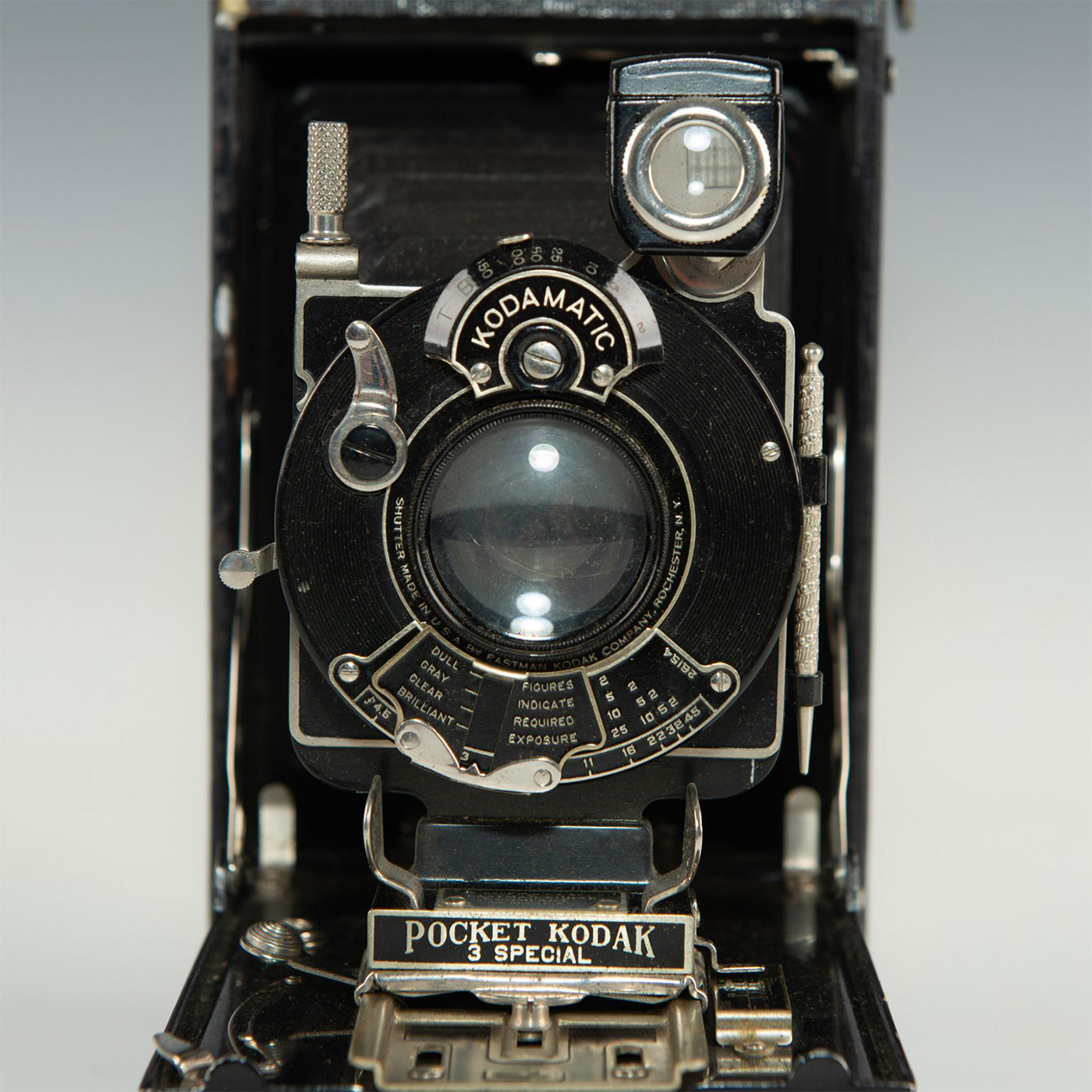 GROUP OF FIVE ANTIQUE KODAK FOLDING FILM CAMERAS - Image 8 of 16