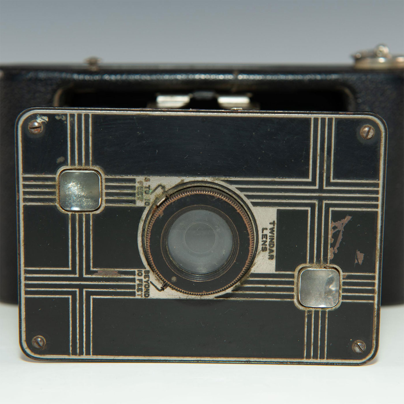 STYLISH ANTIQUE JIFFY KODAK SIX-20 CAMERA - Image 4 of 10