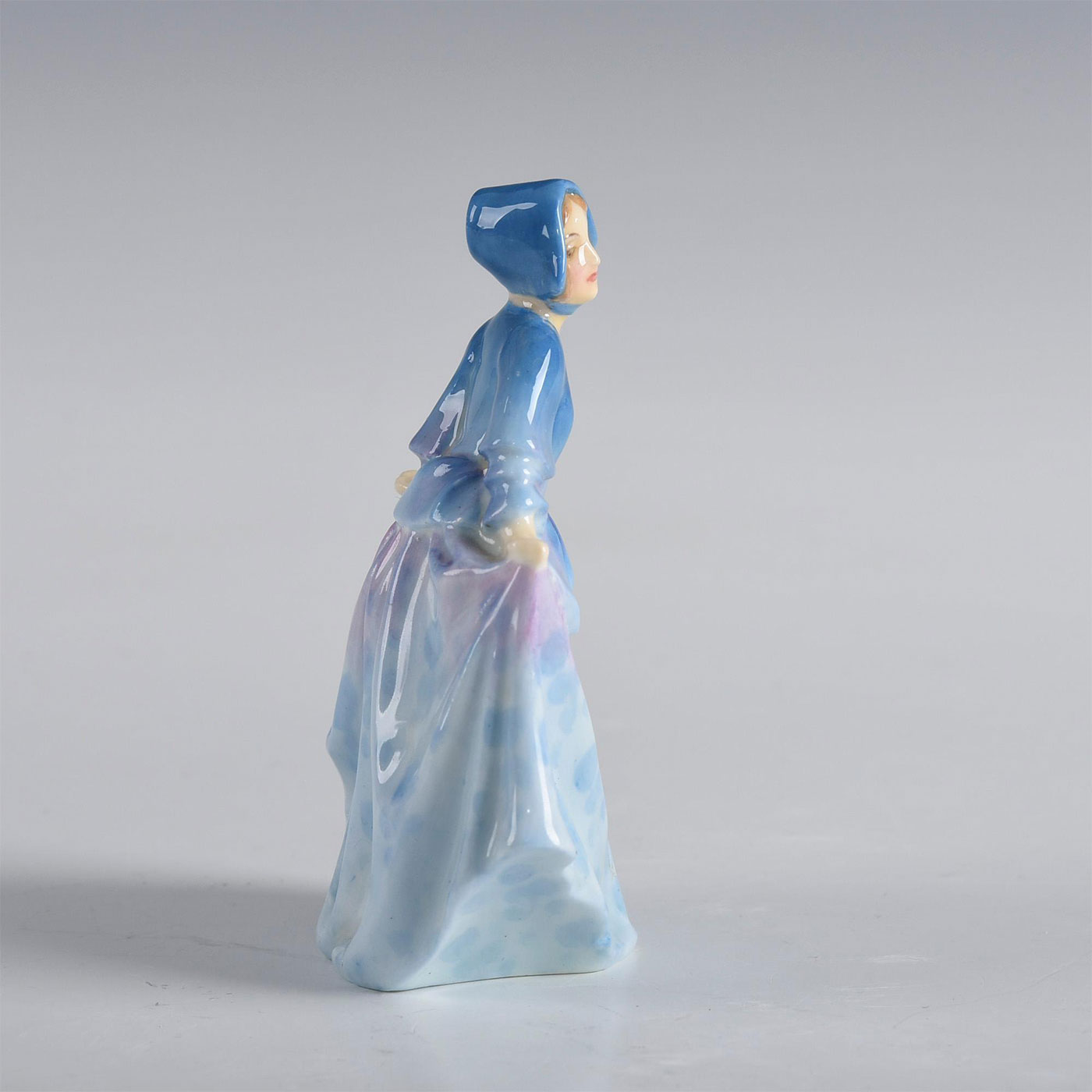 ROYAL DOULTON MINIATURE FIGURINE, SWEET ANNE - Image 4 of 5