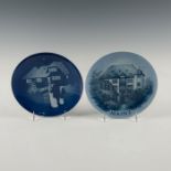 PAIR OF DENMARK-MADE LIMITED EDITION DELFTWARE PLATES