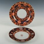 GROUP OF 2 IRONSTONE CHINA IMARI PATTERN PLATES