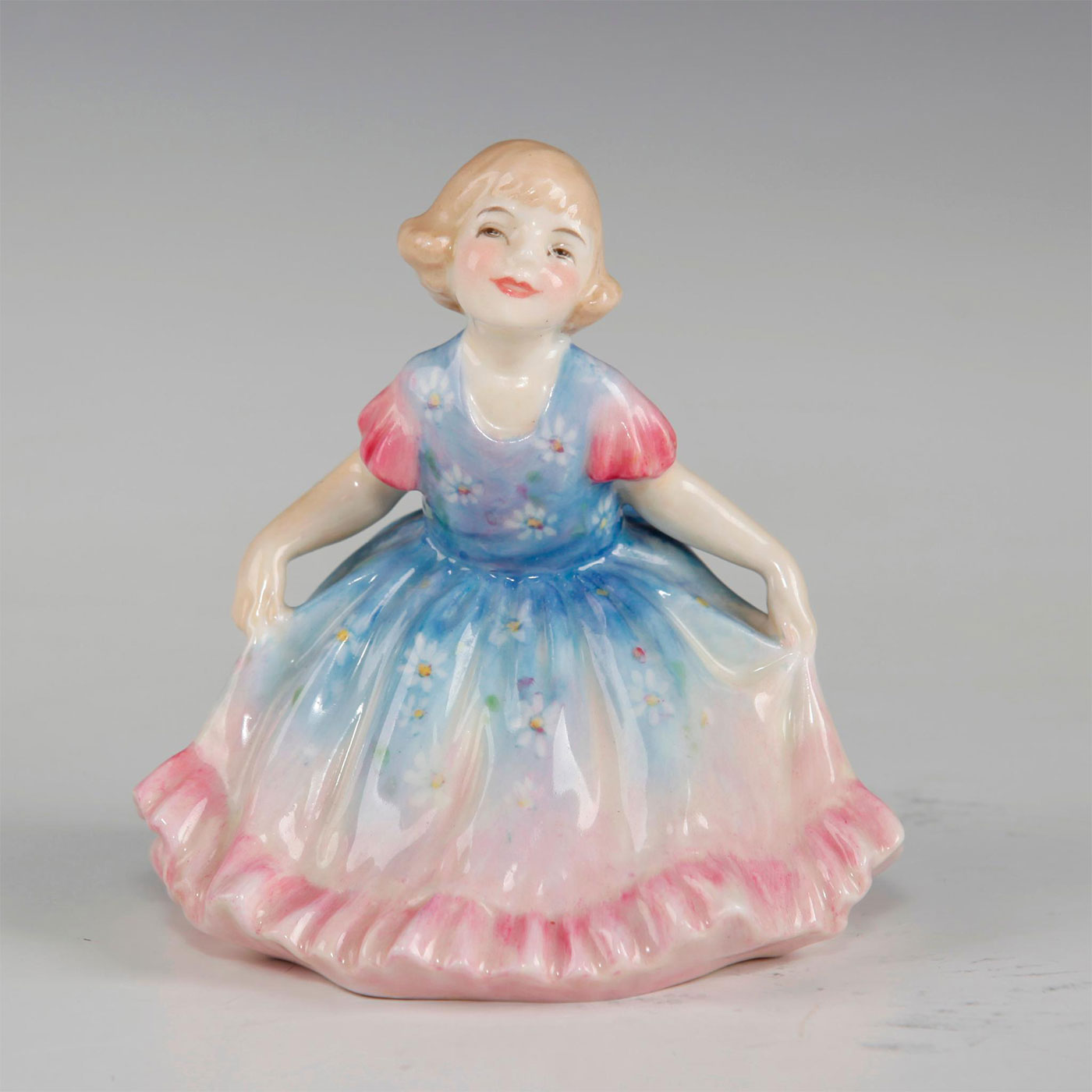 ROYAL DOULTON FIGURE, DAISY HN1575