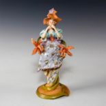 HIGHLY DETAILED PORCELAIN FIGURINE OF A LILLIPUT