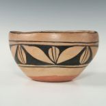 NATIVE AMERICAN AUTHENTIC KEWA PUEBLO CERAMIC BOWL