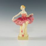 ROYAL DOULTON FIGURINE COLUMBINE HN1297