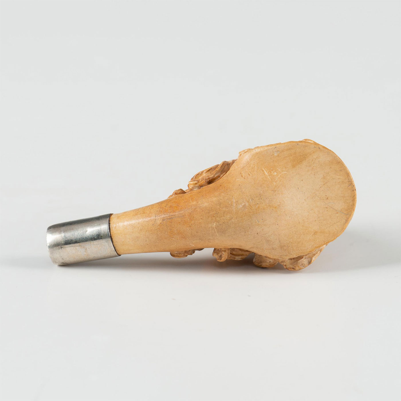 CARVED MEERSCHAUM PIPE BOWL, LADY WITH DOVE - Image 5 of 5