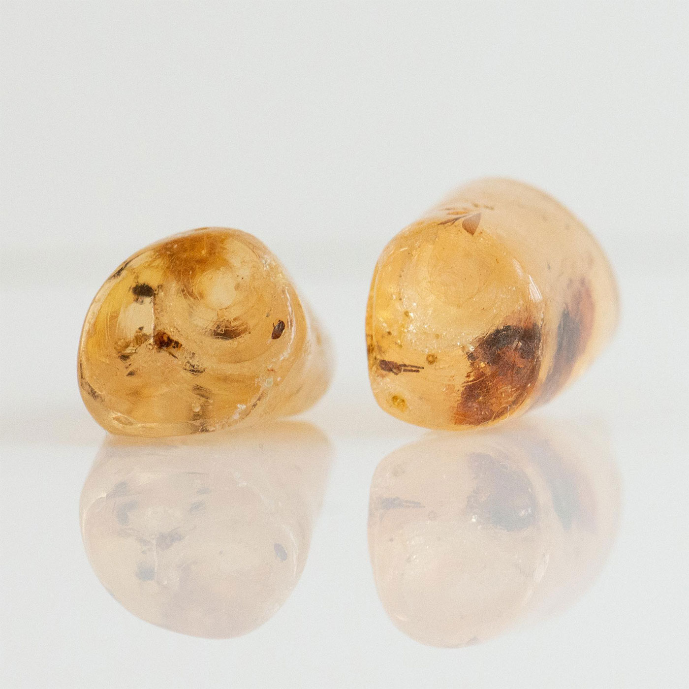 2 POLISHED LIGHT HONEY COPAL AMBER RODS W. MANY INSECTS - Image 6 of 8