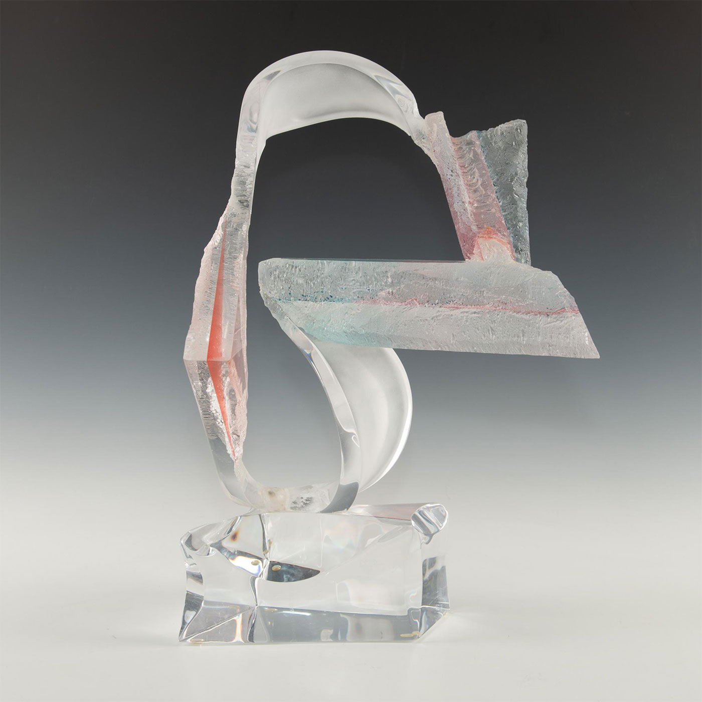 CONTEMPORARY ACRYLIC ABSTRACT SCULPTURE - Image 5 of 8