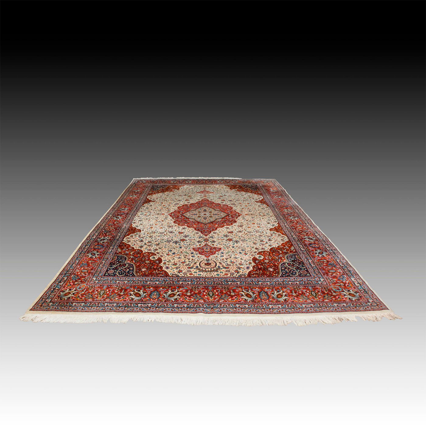 LARGE DECORATIVE ORIENTAL RUG - Image 2 of 9