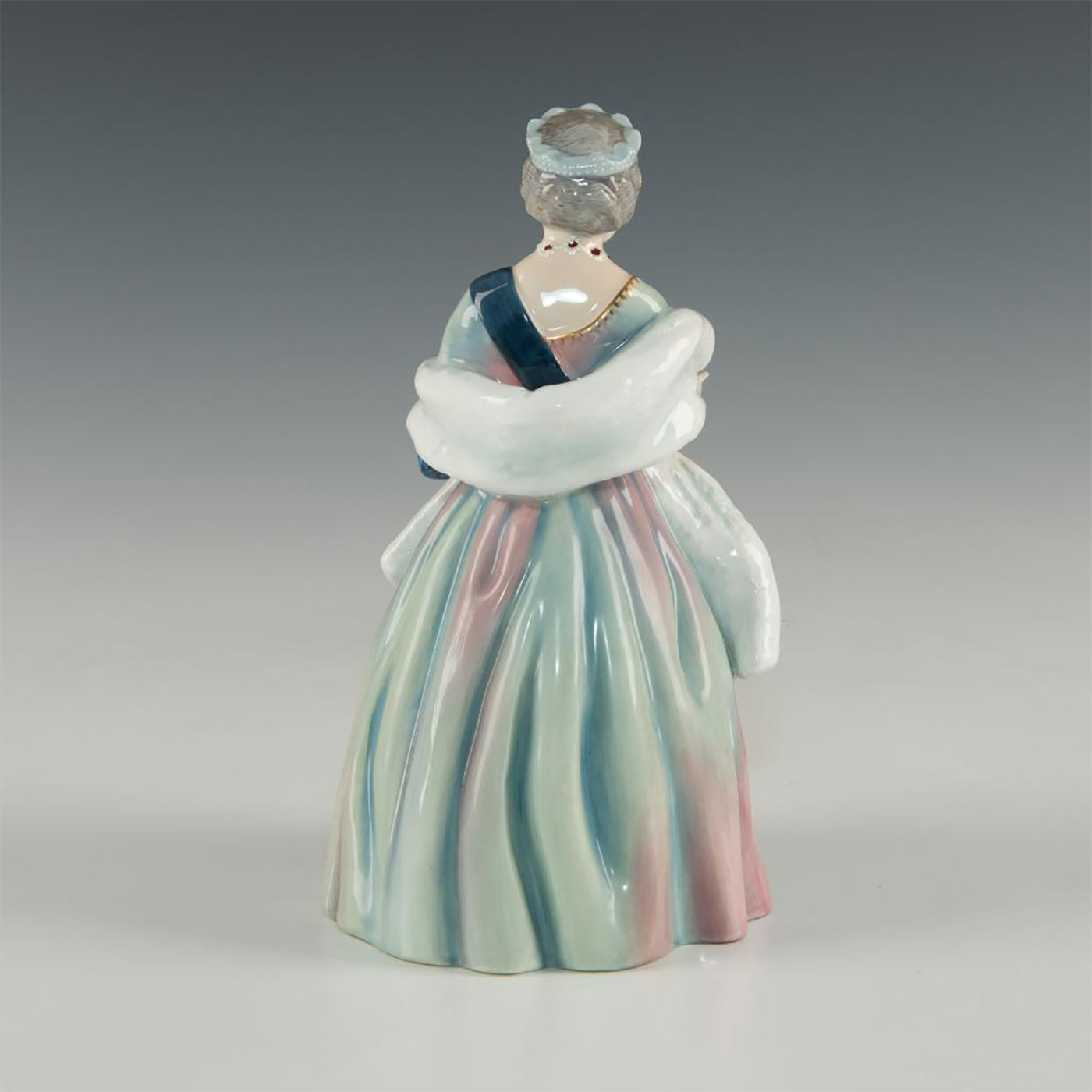 ROYAL DOULTON FIGURINE, ELIZABETH QUEEN MOTHER HN3189 - Image 2 of 3