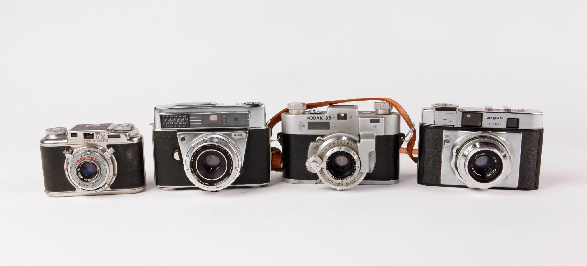 GROUP OF FOUR VINTAGE RETRO RANGEFINDERS - Image 7 of 14