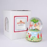 ROYAL DOULTON BUNNYKINS PICNIC TIME SNOW GLOBE MUSIC BOX