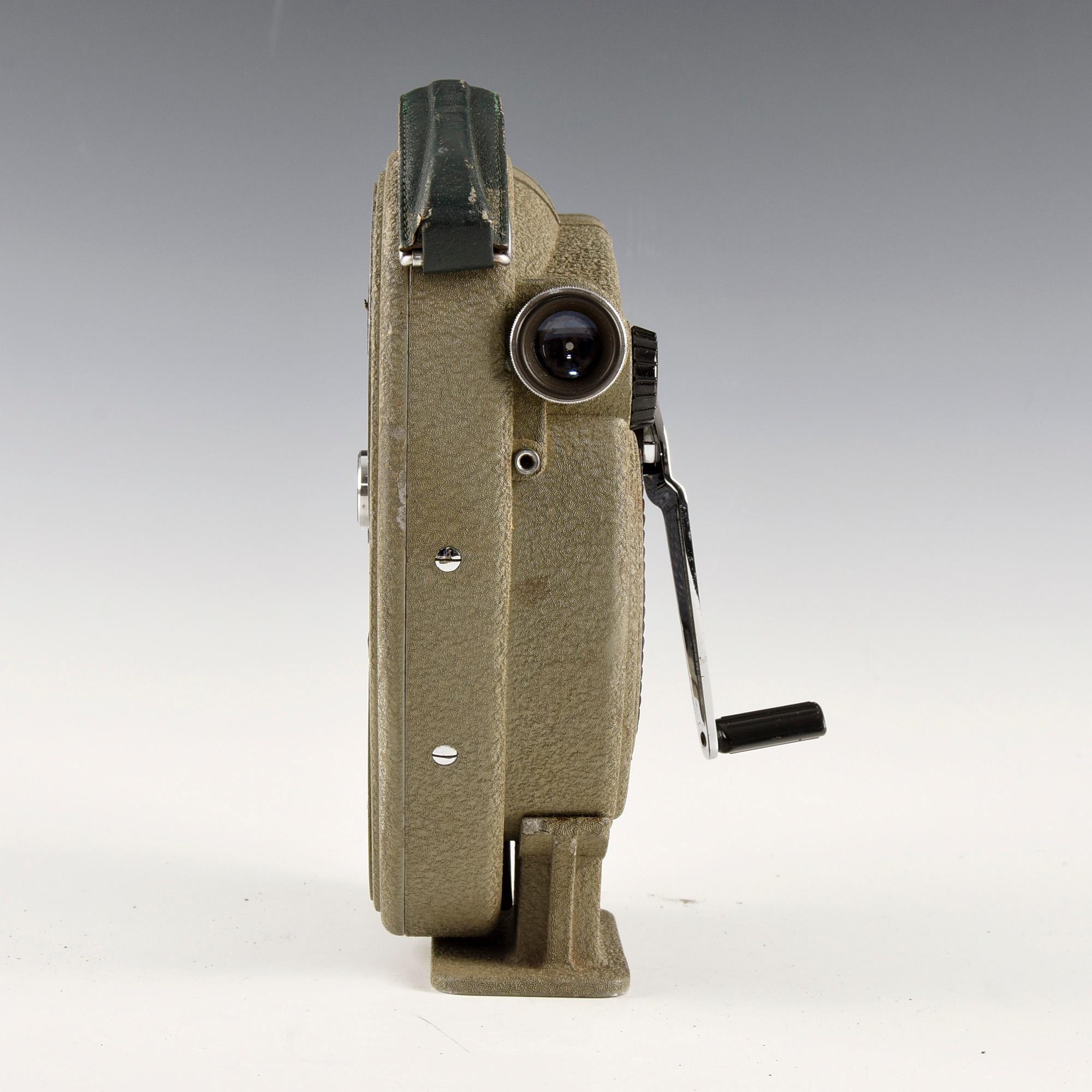 VINTAGE AUSTRIAN EUMIG C 16 MOTION PICTURE CAMERA - Image 6 of 6