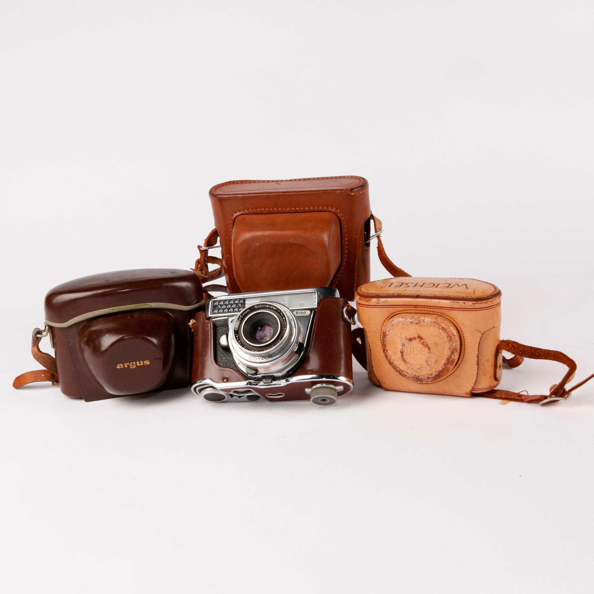 GROUP OF FOUR VINTAGE RETRO RANGEFINDERS - Image 2 of 14