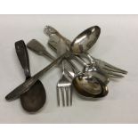 A bag containing silver cutlery. Approx. 175 grams