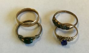 Two gold rings. Approx. 4 grams. Together with two