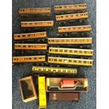 A selection of TTR '00 gauge passenger carriages t
