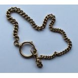 A 15 carat gold curb link chain with ring clasp. A