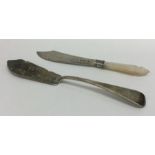 An Edwardian OE pattern silver butter knife togeth