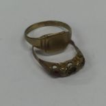 Two gold mounted rings. Approx. 3.2 grams. Est. £2