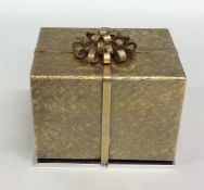 STUART DEVLIN: A heavy silver gilt box in the form