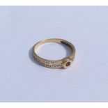 A 9 carat gold ring with Greek key pattern. Approx