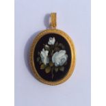 A good quality pietra dura pendant with loop top a