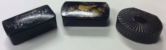 An MOP hinged top snuff box together with two othe