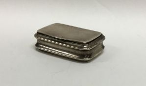 A Georgian silver rectangular snuff box with hinge