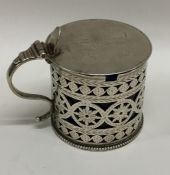 A Georgian bright cut silver hinged top mustard. L