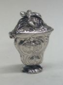 A Norwegian silver snuff box with hinged lid and f