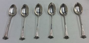 A set of six Edwardian Georgian style teaspoons. L