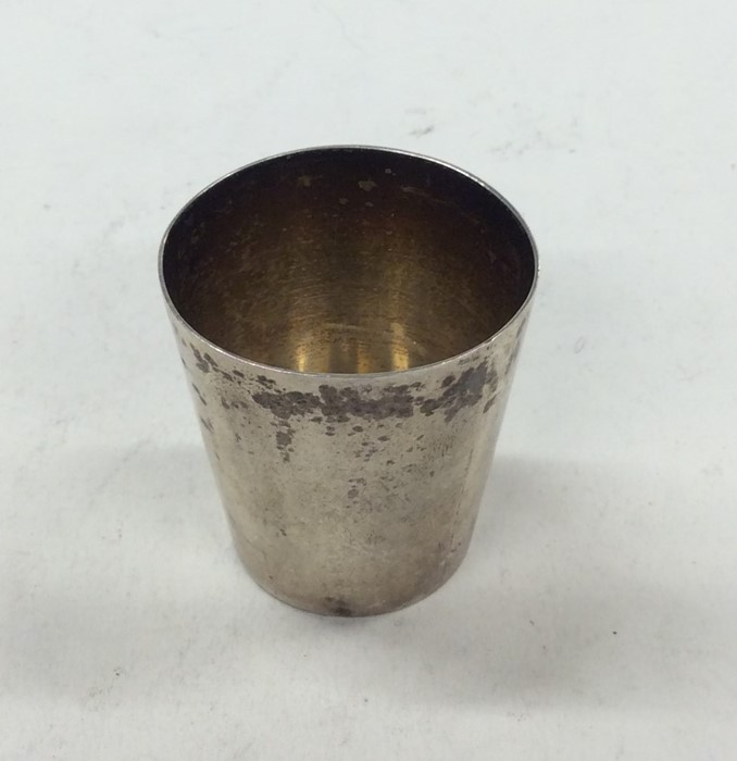 A small Chinese silver tapering spirit tot with gi