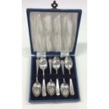 A boxed set of six OE pattern silver teaspoons. Sh