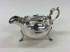 A good quality Georgian style silver sauce boat de