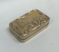 A good quality Georgian silver gilt snuff box, the