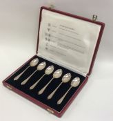 A boxed set of six silver coffee spoons. Approx. 6