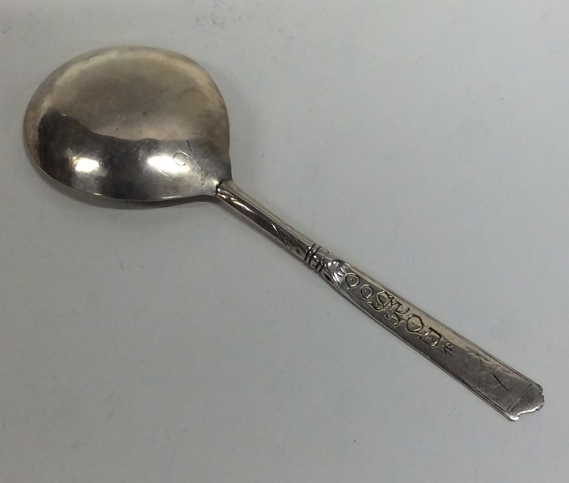 An unusual Antique Norwegian silver spoon decorate - Image 2 of 3