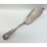 A heavy fiddle and thread pattern silver fish slic