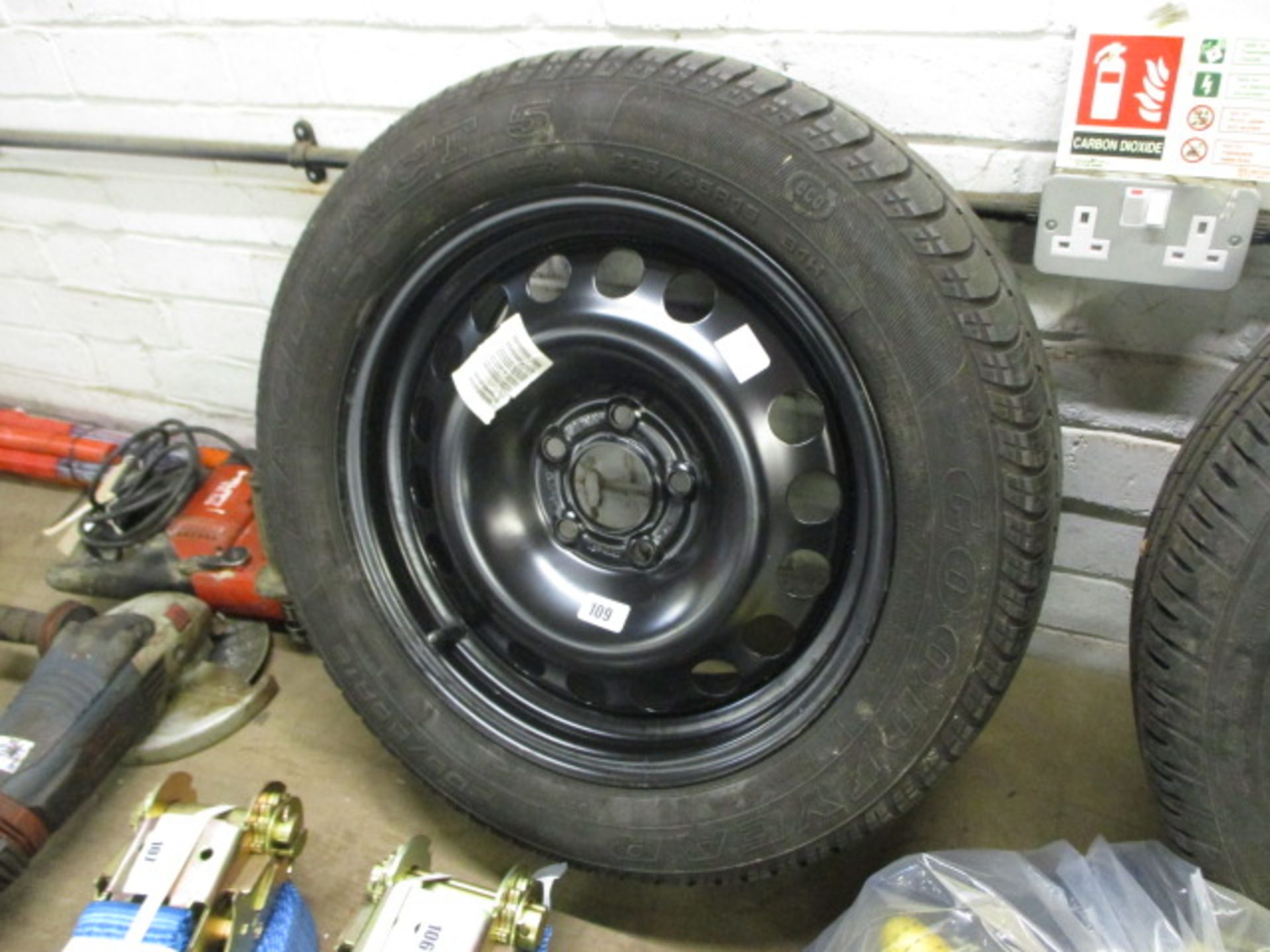 16ins wheel with Eagle tyre