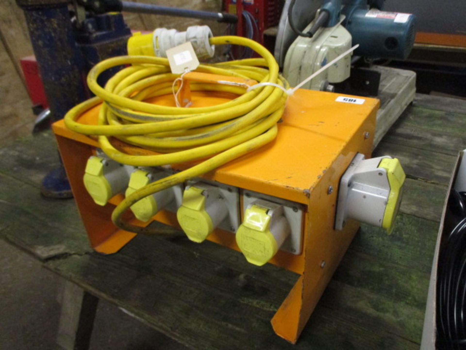 110v splitter unit