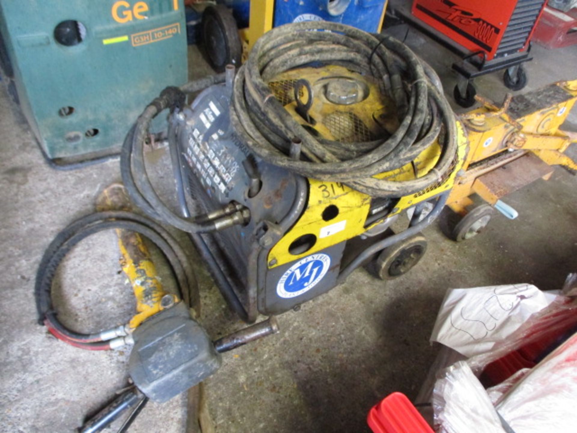 Atlas Copco hydraulic breaker unit (E319988)