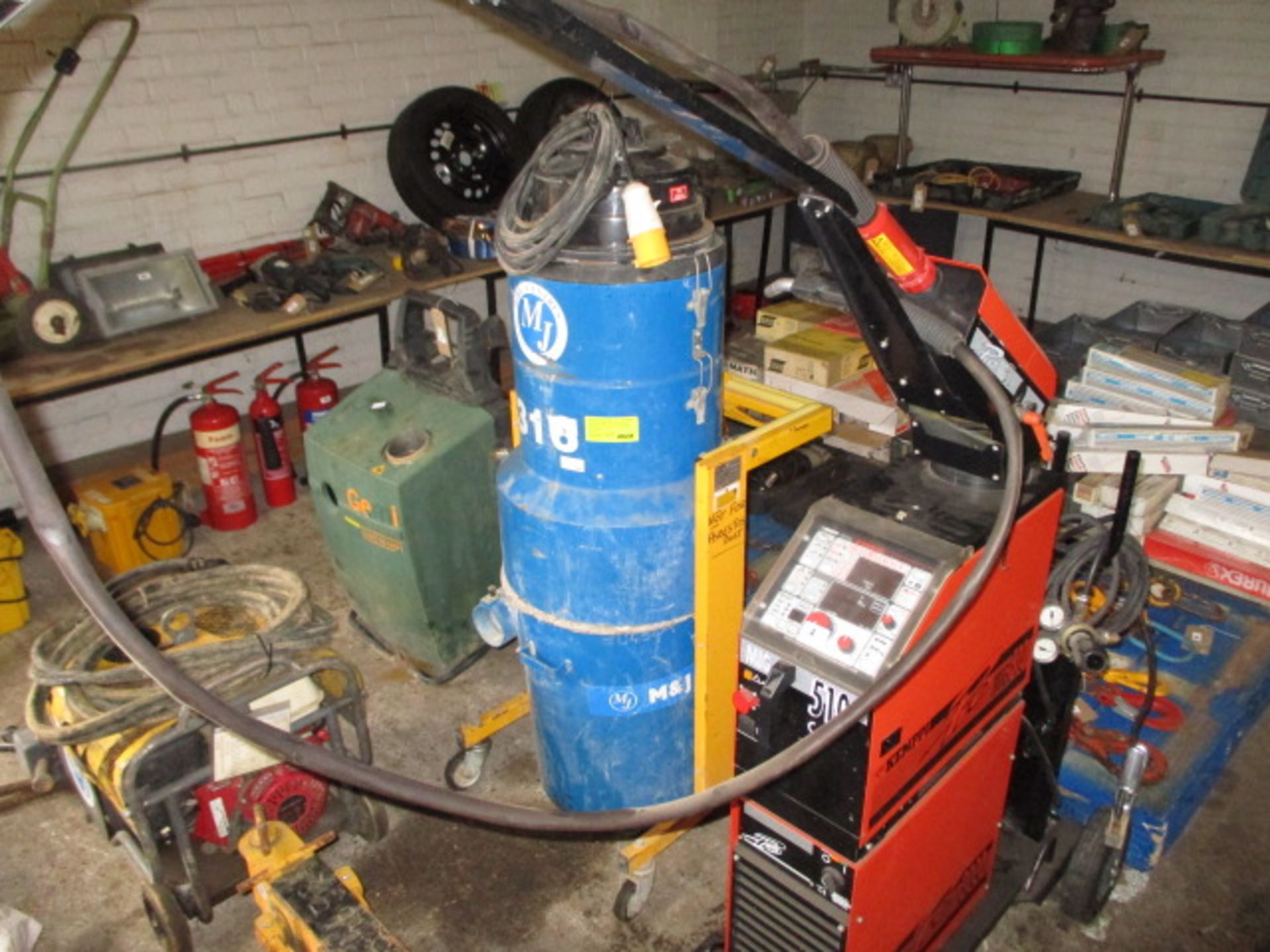 Kemppi Pro Mig welder PRO 510 feed unit and PRO 3000 power unit - Image 4 of 4