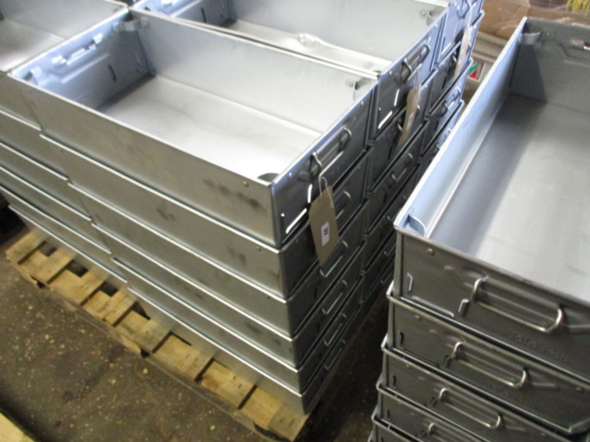 6 Tote Pan large metal stacking trays with handles