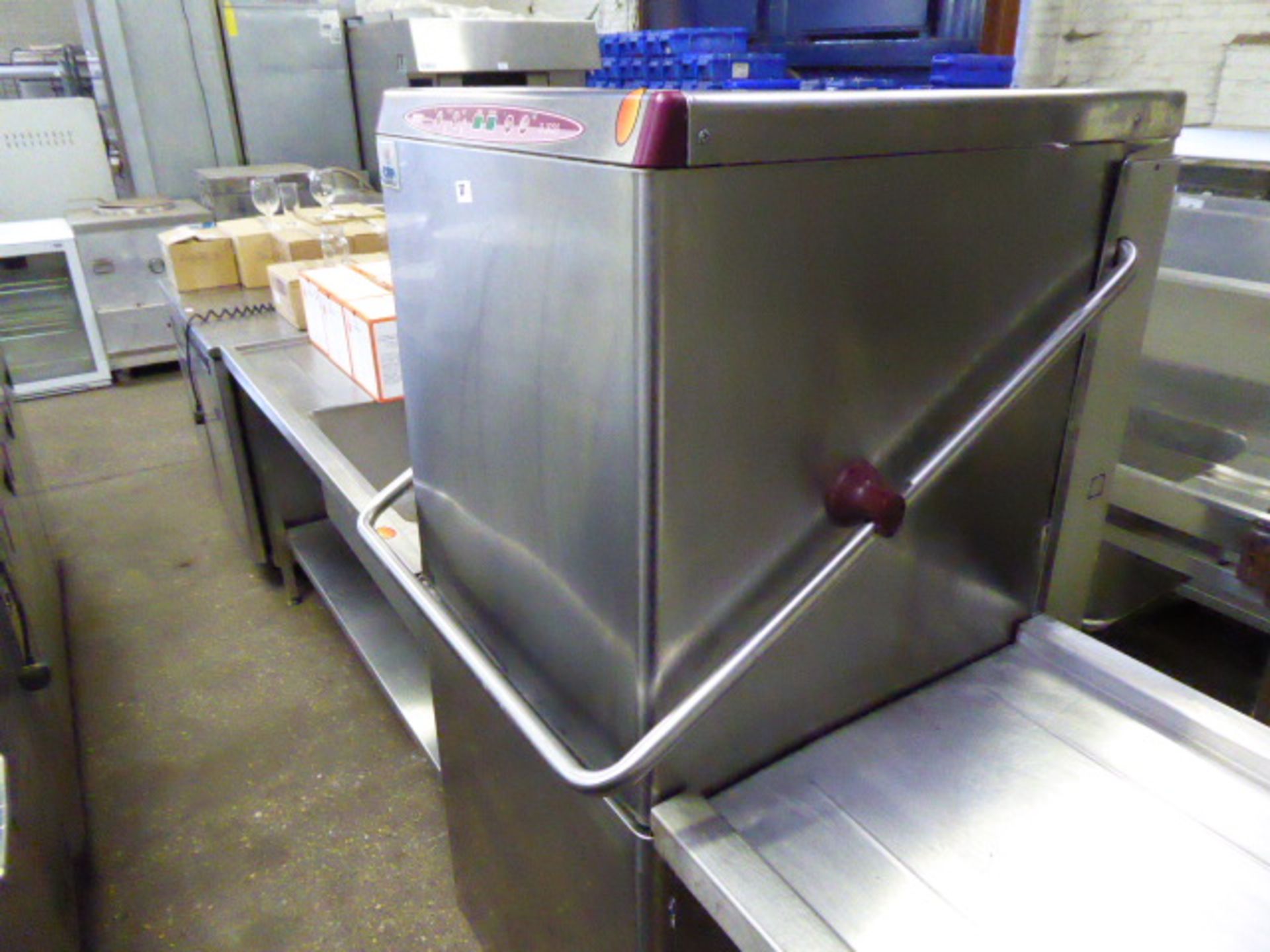 60cm Maidaid Halcyon D2020 lift top pass through dish washer with associated 150cm single bowl - Image 3 of 4