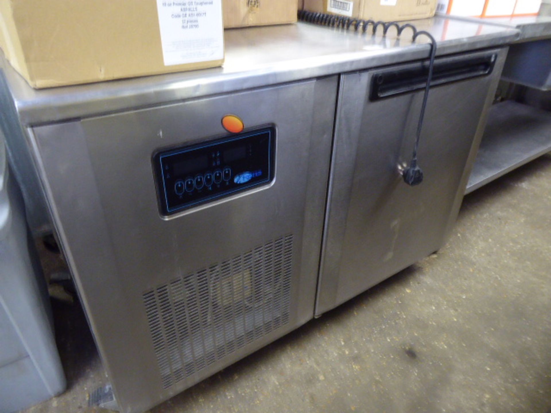 (31) 120cm Foster counter blast chiller with stainless steel preparation top and single door under