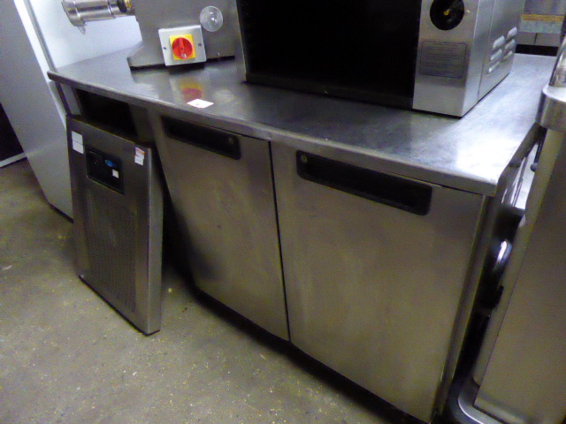 140cm Foster counter fridge with stainless steel prep top and 2 doors under (fail)