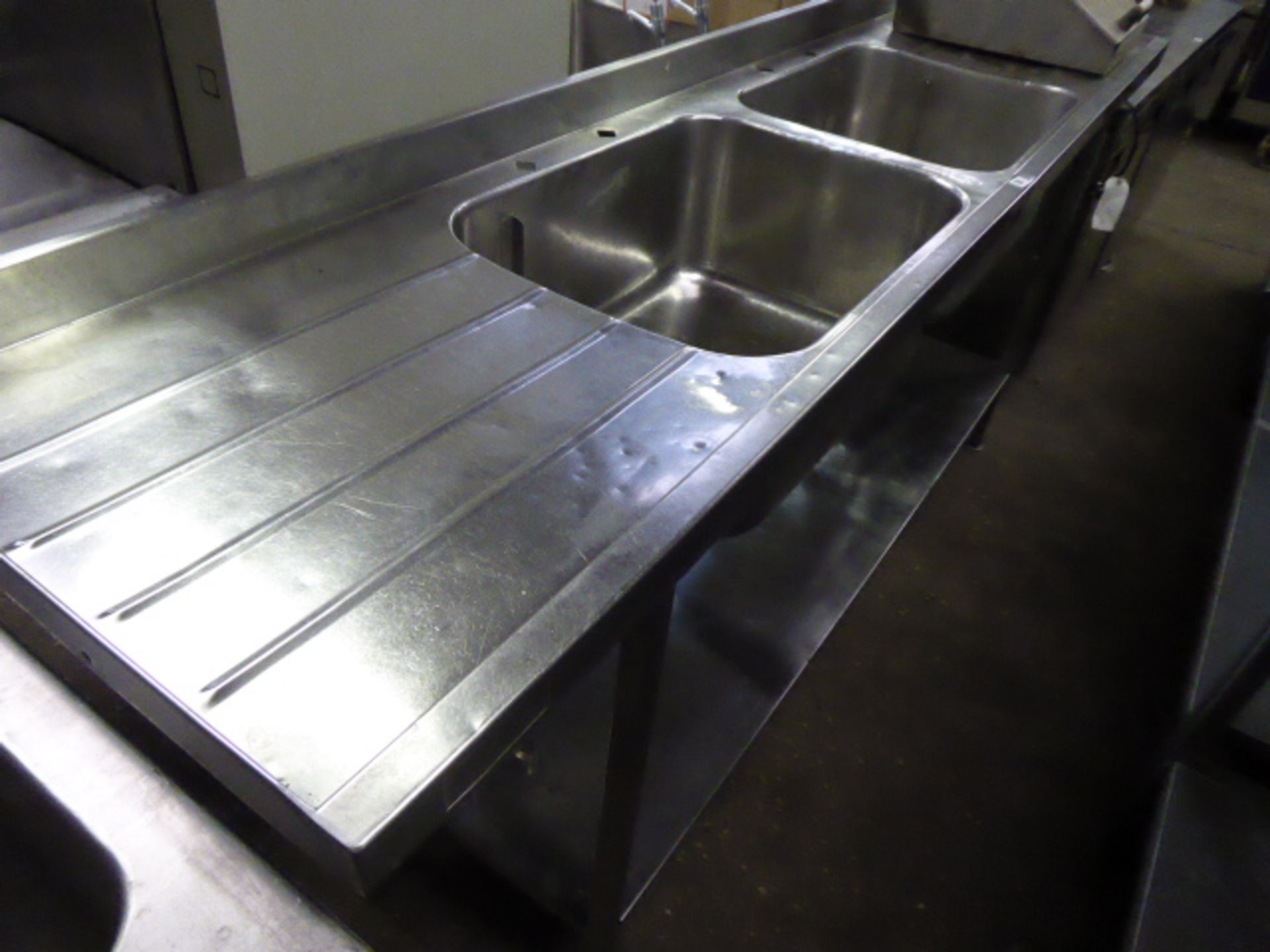 240cm stainless steel preparation table with 2 sinks, drain, board and shelf under