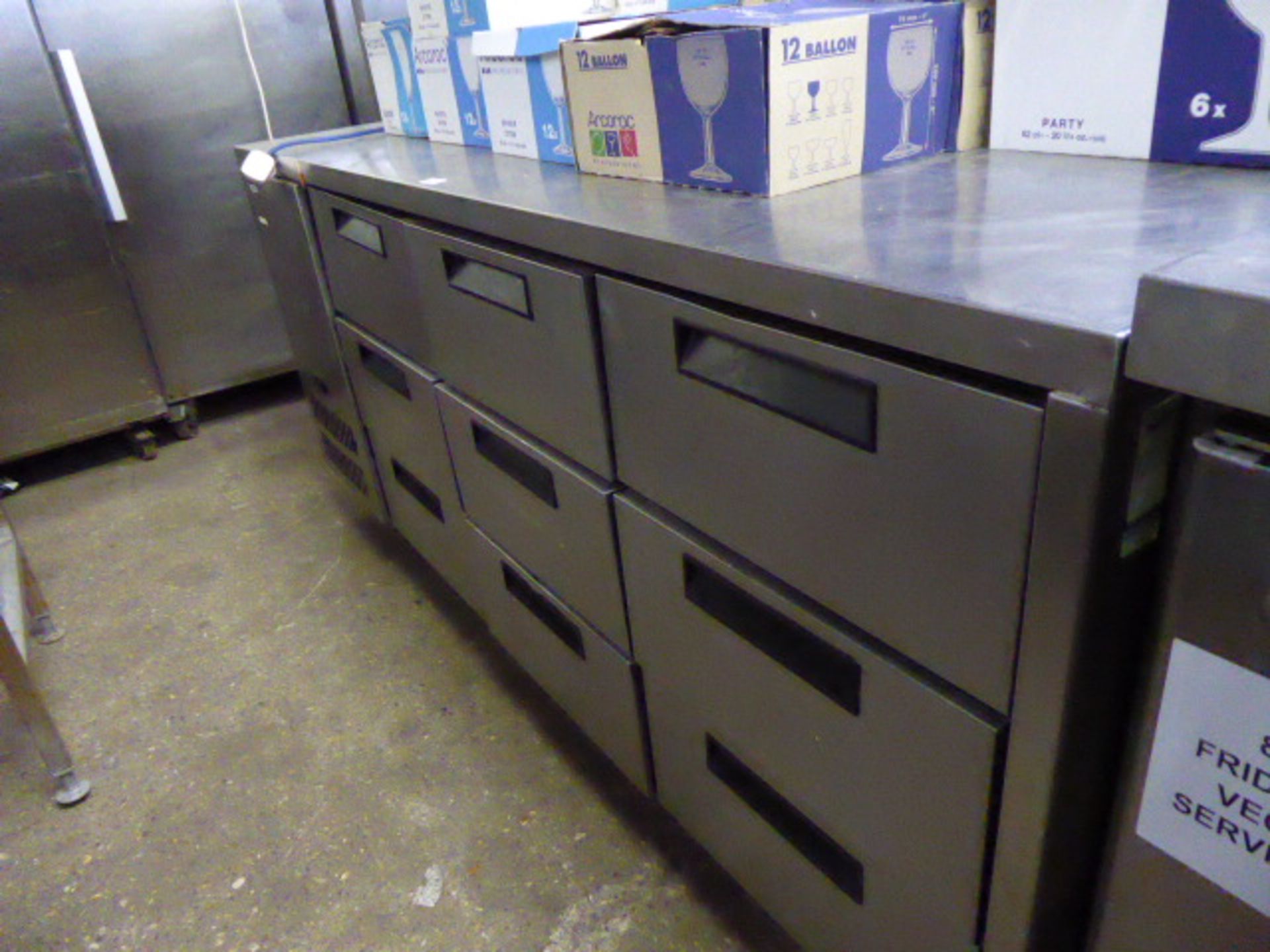 (27) 190cm Williams counter fish fridge with stainless steel prep top and 9 drawers under - Image 2 of 3