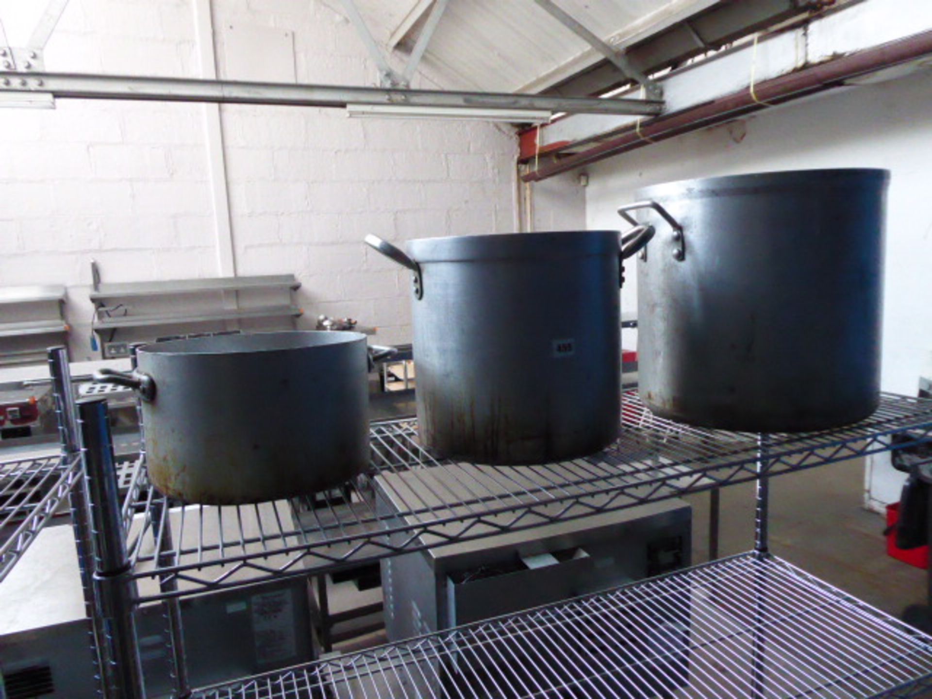 3 large graduated aluminum stock pots with 2 handles